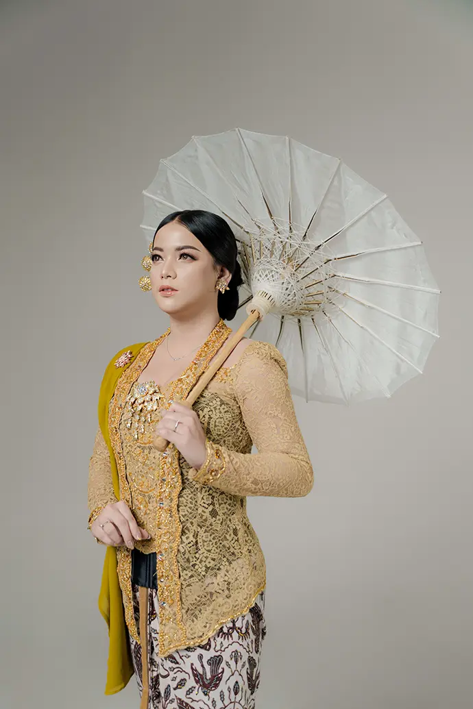 Foto Prewedding adat jawa non hijab