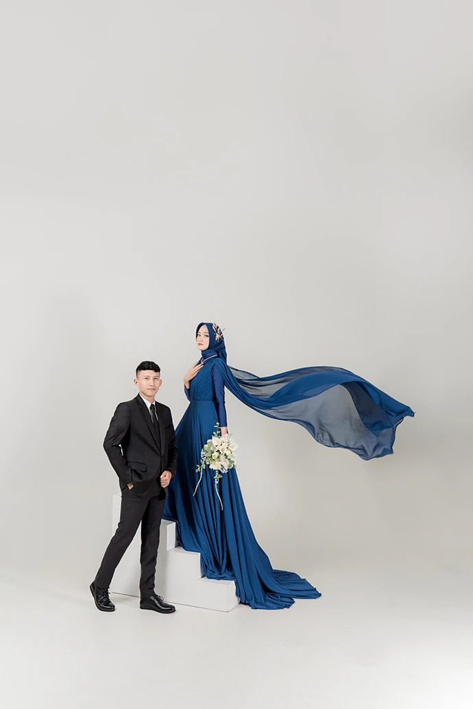Foto Prewedding gaun warna Biru