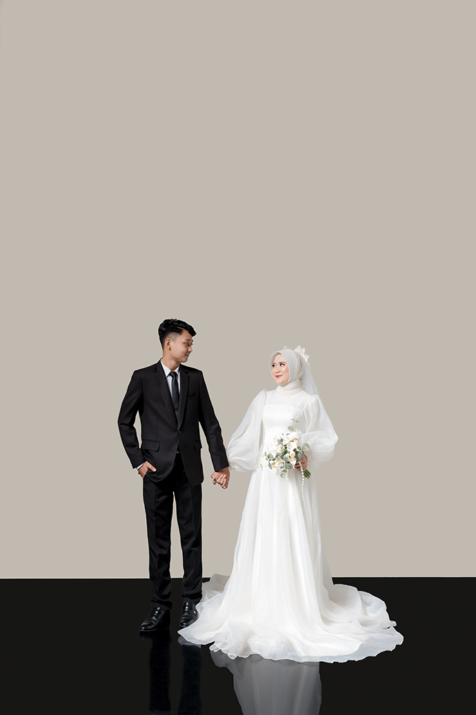 Foto Prewedding gaun warna Putih