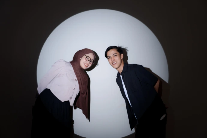 Foto Prewedding Couple spotlight cikarang